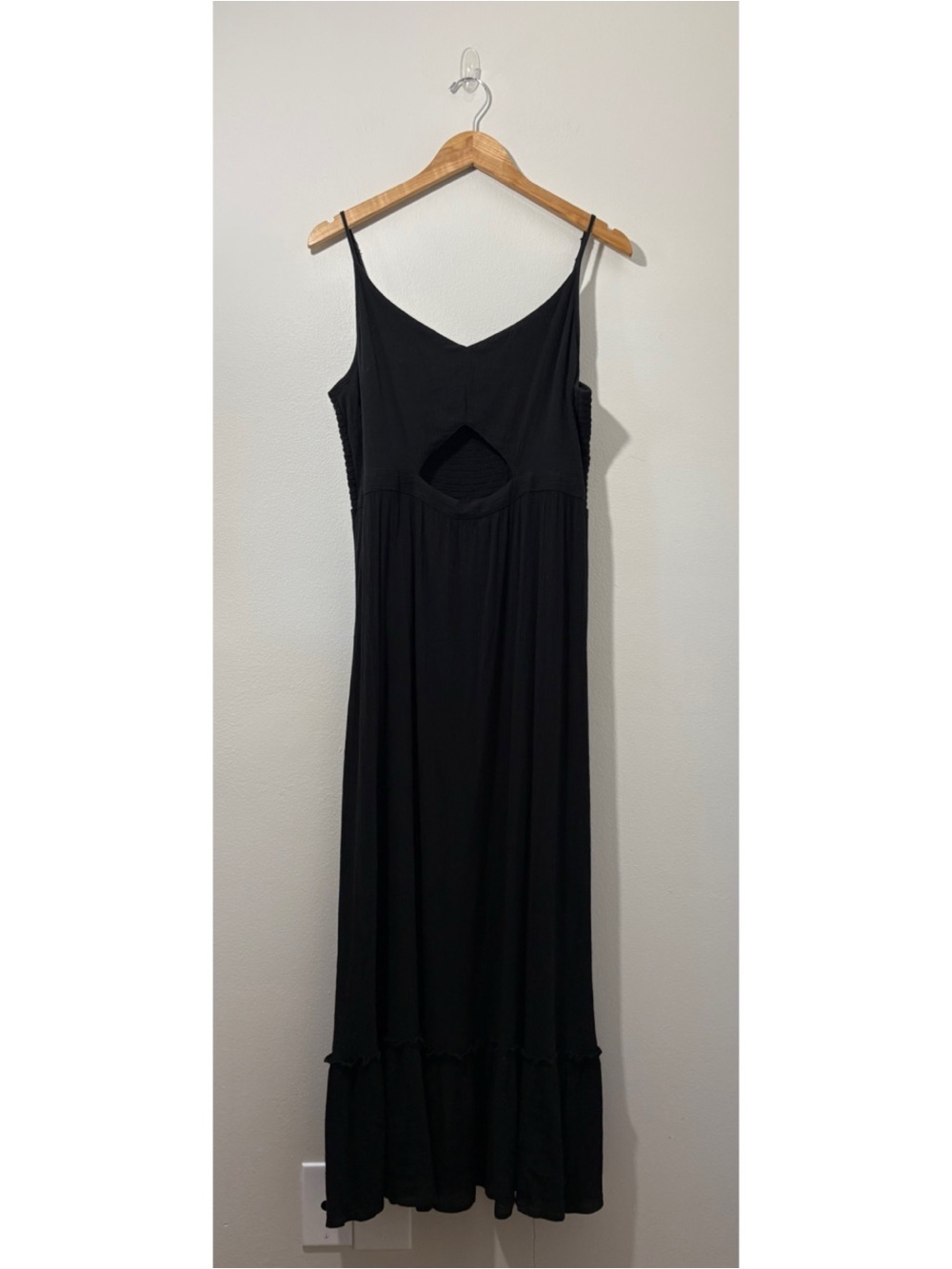 Aerie black under-bust cut-out woven knit maxi dress (XL)